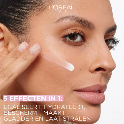 L'Oréal Paris Magic BB – Verzorgende dagcrème en make-up in 1 BB Cream – Light Beige