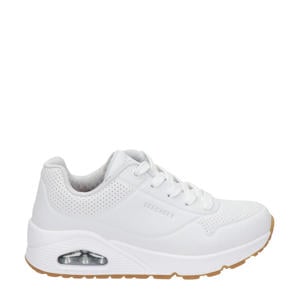 sneakers wit