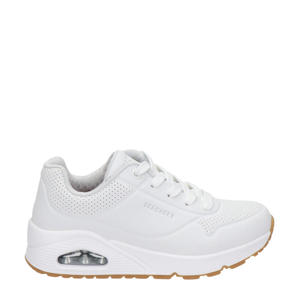 sneakers wit