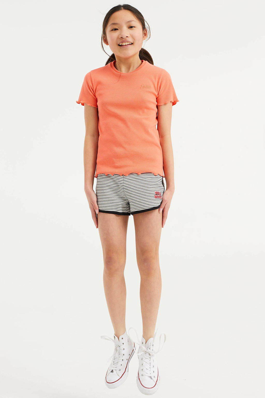 Roze meisjes WE Fashion ribgebreid T-shirt van katoen met korte mouwen, ronde hals en borduursels