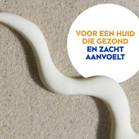 thumbnail: NIVEA SUN protect & hydrate zonnemelk SPF 50+ - 200 ml
