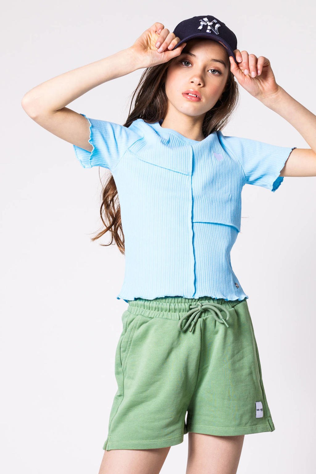 Lichtblauwe meisjes CoolCat Junior ribgebreid T-shirt Evy CG van katoen met printopdruk, korte mouwen en ronde hals
