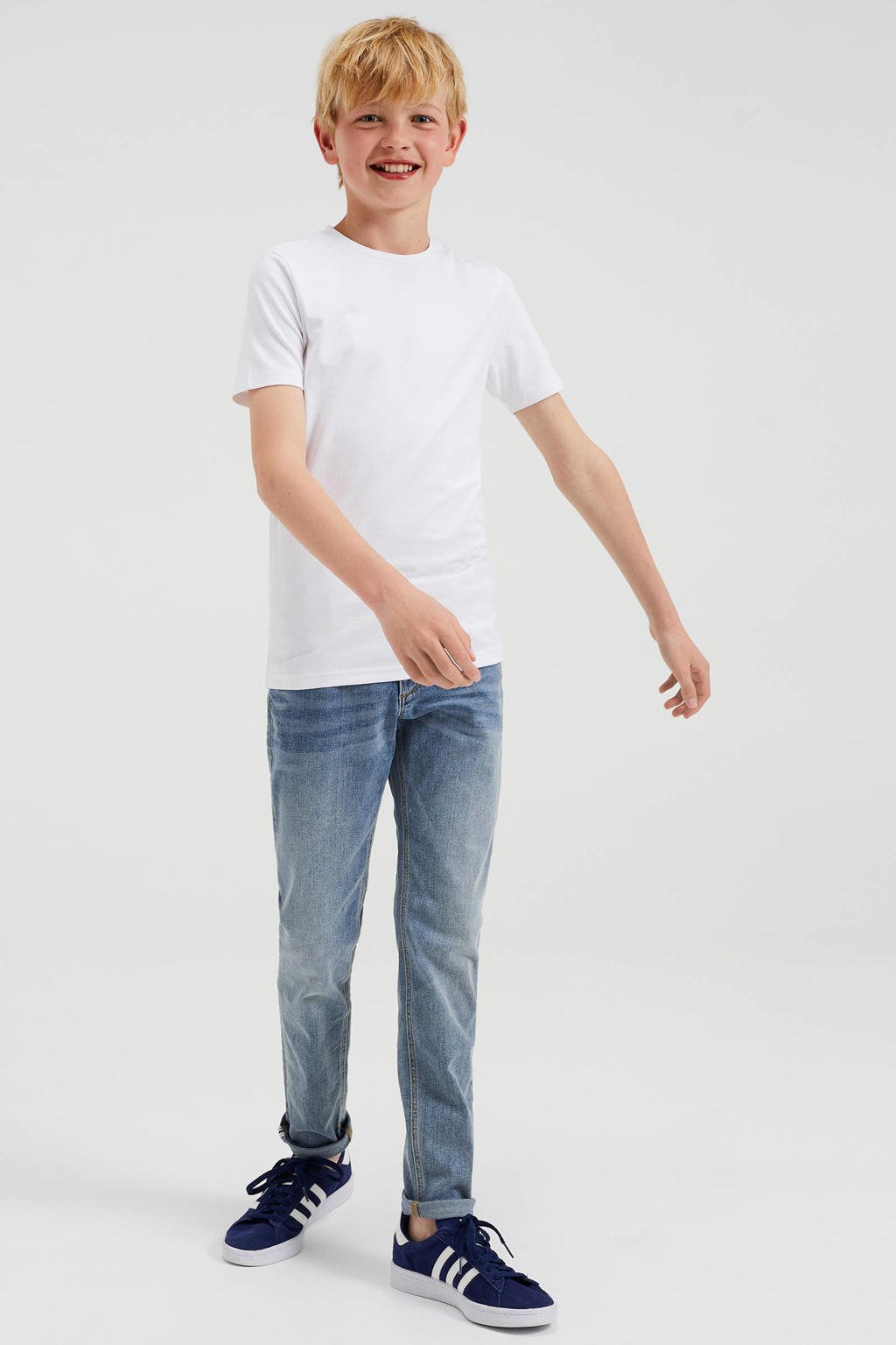 Witte jongens WE Fashion basic T-shirt van stretchkatoen met korte mouwen en ronde hals