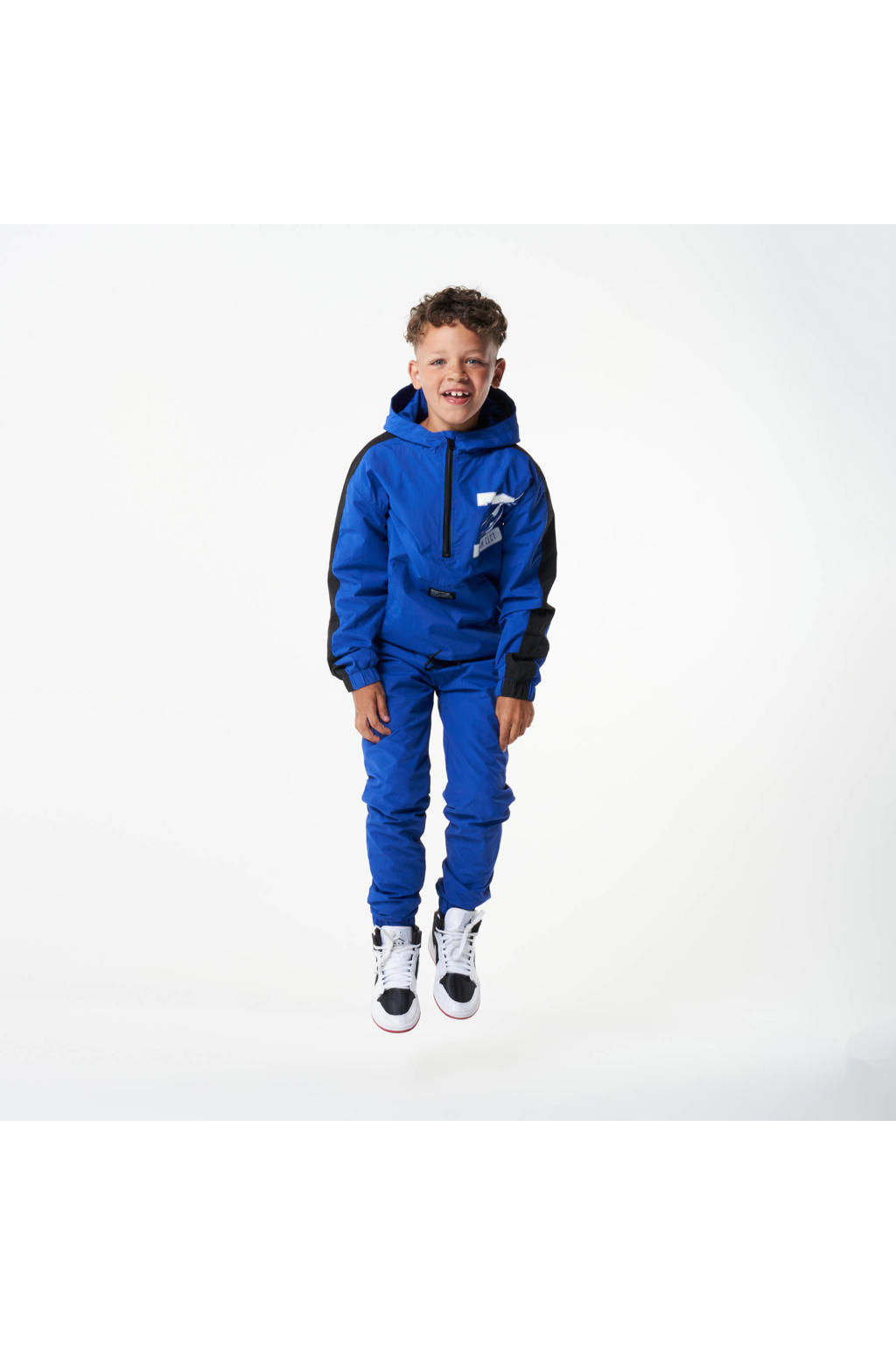 Blauwe jongens CoolCat Junior hoodie Harvey CB van sweat materiaal met tekst print, lange mouwen, capuchon en halve rits