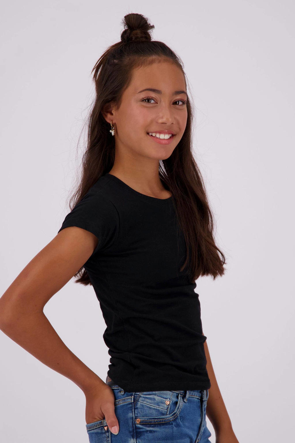 Set van 2 zwarte meisjes Vingino basic T-shirt van duurzaam stretchkatoen met korte mouwen en ronde hals