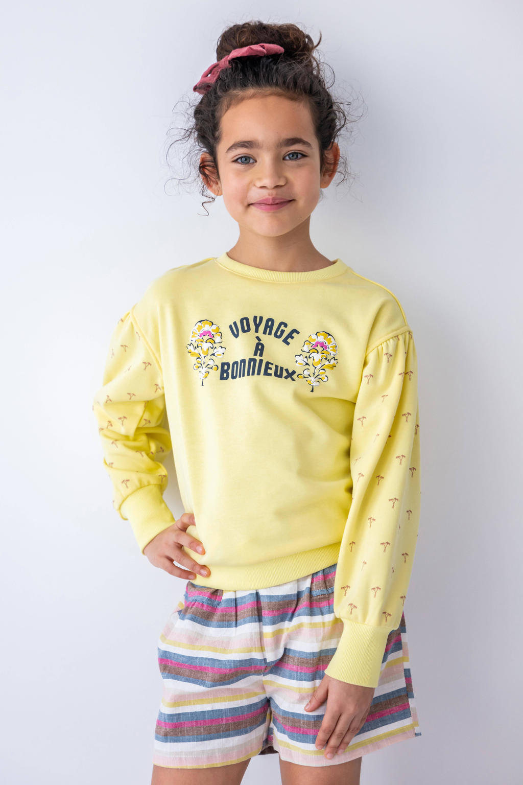 Gele meisjes Like Flo sweater met printopdruk, lange mouwen en ronde hals