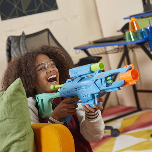 NERF Elite 2.0 Tactical Pack Blaster | Blaster van