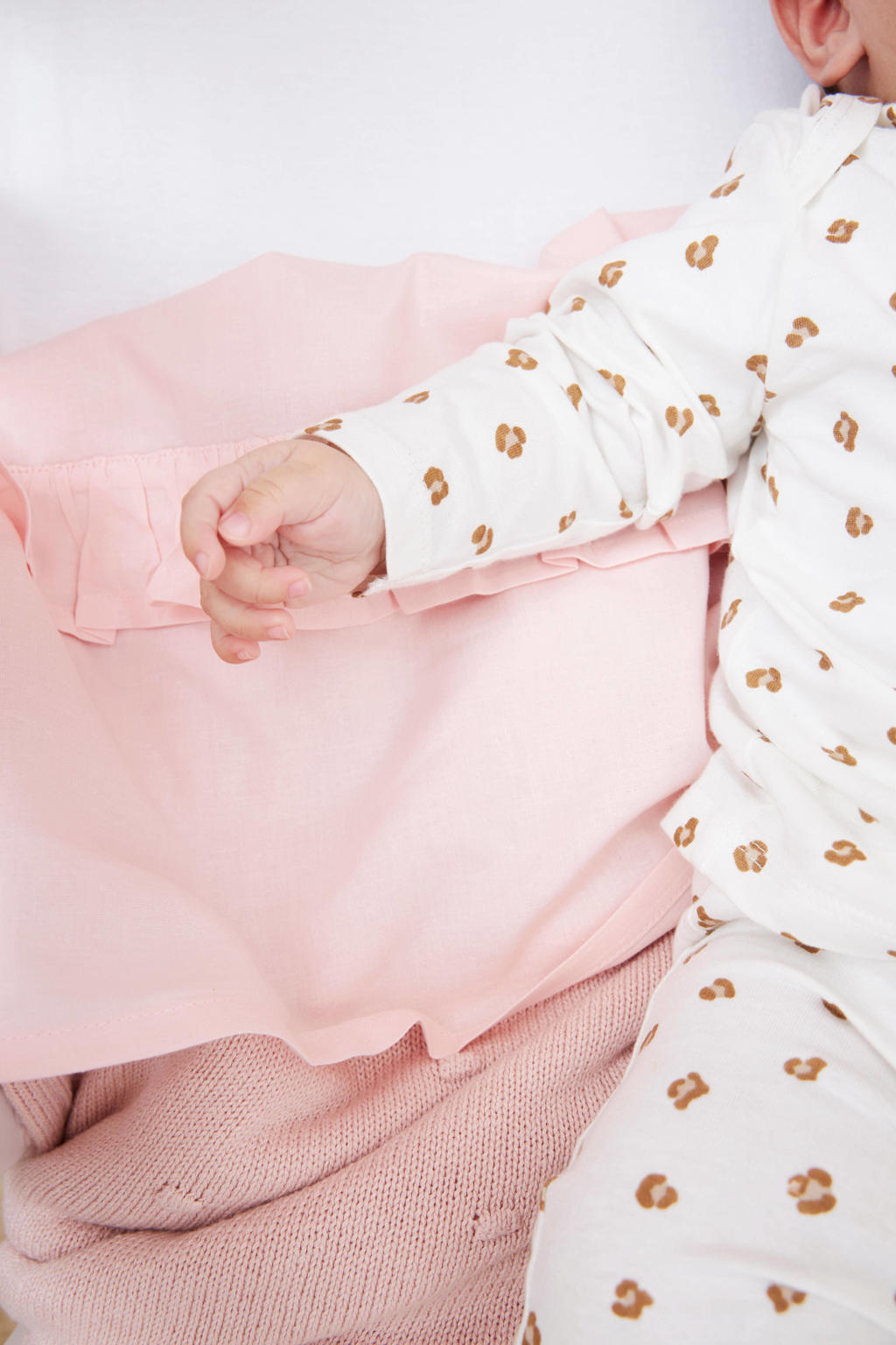 Meyco baby ledikantlaken Ruffle 100x150 Soft Pink