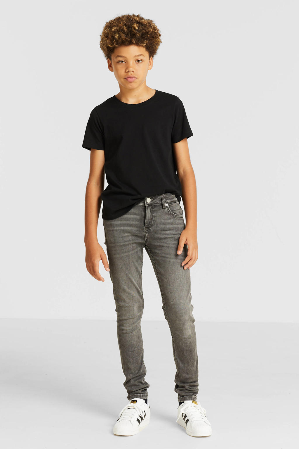 Grey denim jongens anytime skinny jeans van stretchdenim met regular waist, rits- en knoopsluiting en effen