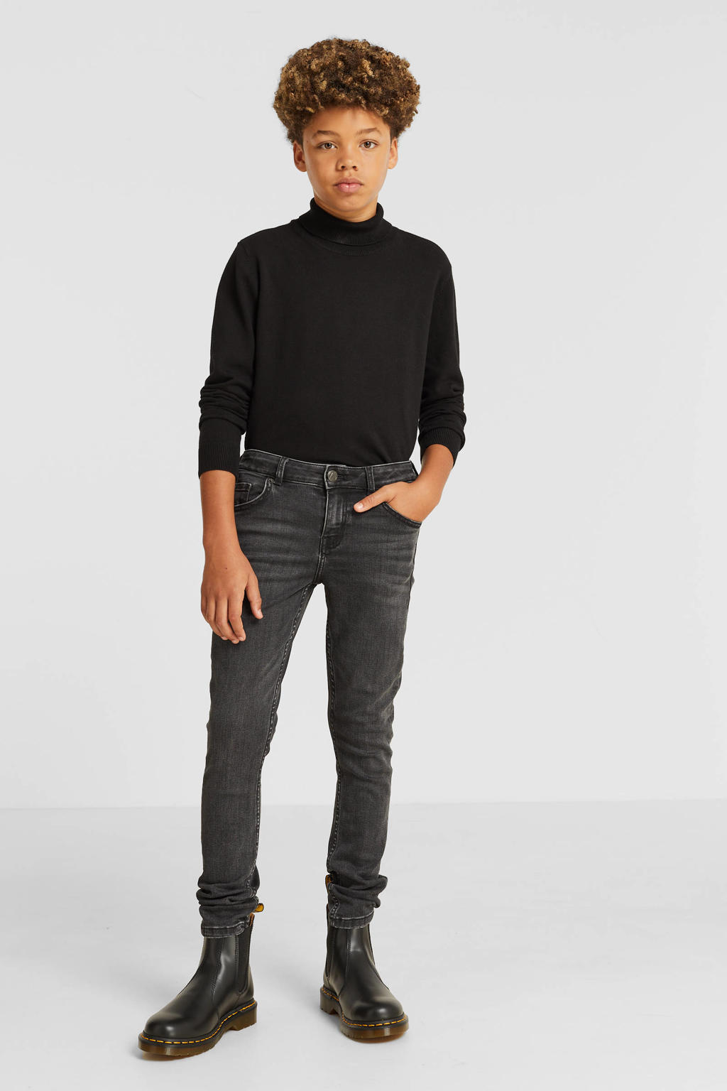 Black denim jongens anytime skinny jeans van stretchdenim met regular waist, rits- en knoopsluiting en effen