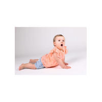 thumbnail: BESS baby T-shirt met ruches met broderie zalm