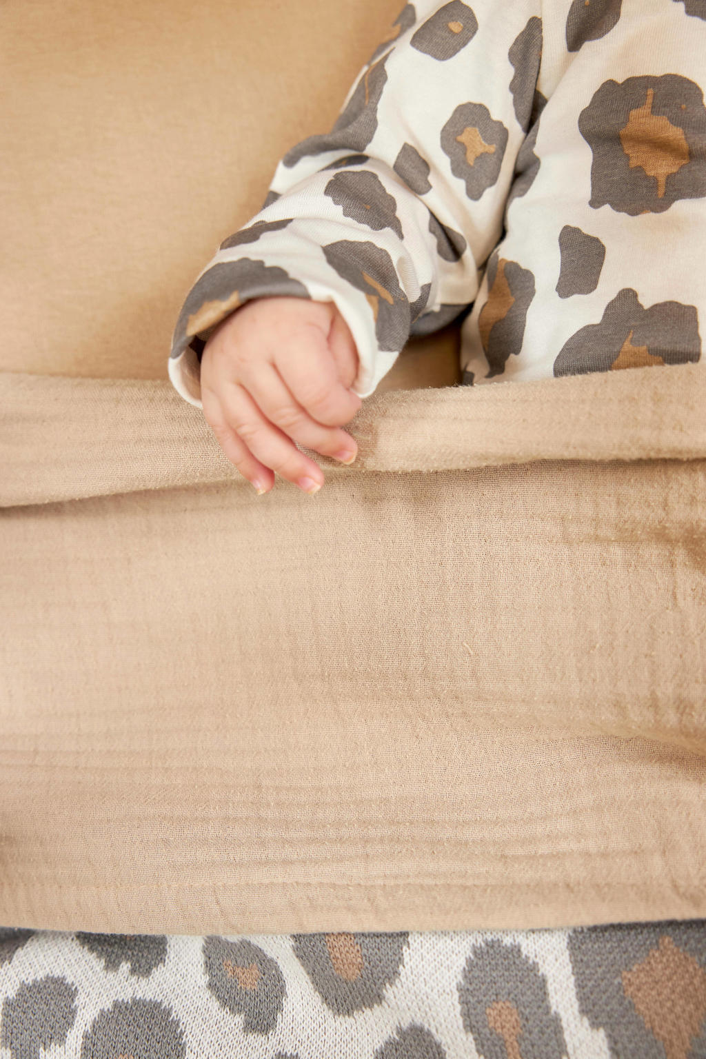 Meyco hydrofiele baby wieglaken 75x100 cm sand