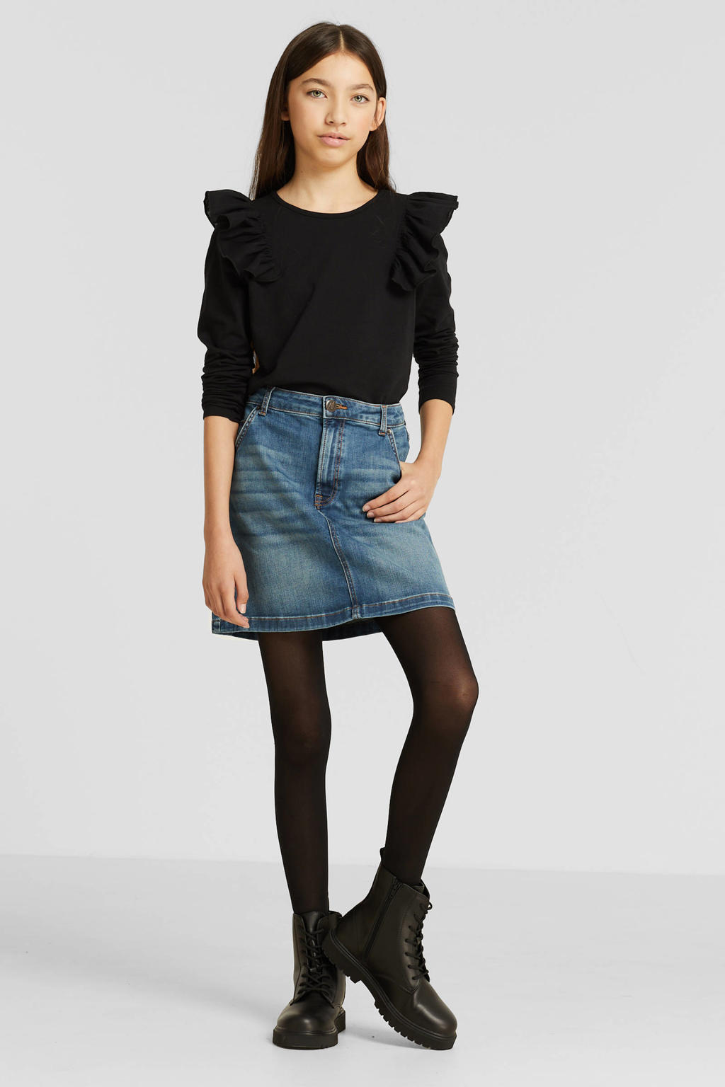 Medium blue denim meisjes anytime spijkerrok gemaakt van katoen en met rits- en knoopsluiting