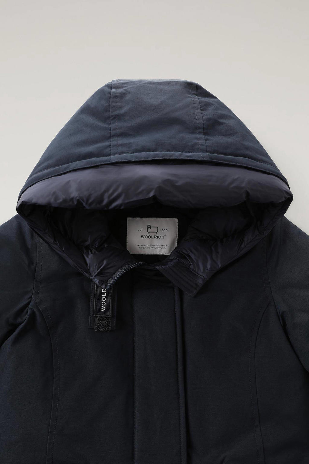 Woolrich gewatteerde winterjas ARCTIC donkerblauw