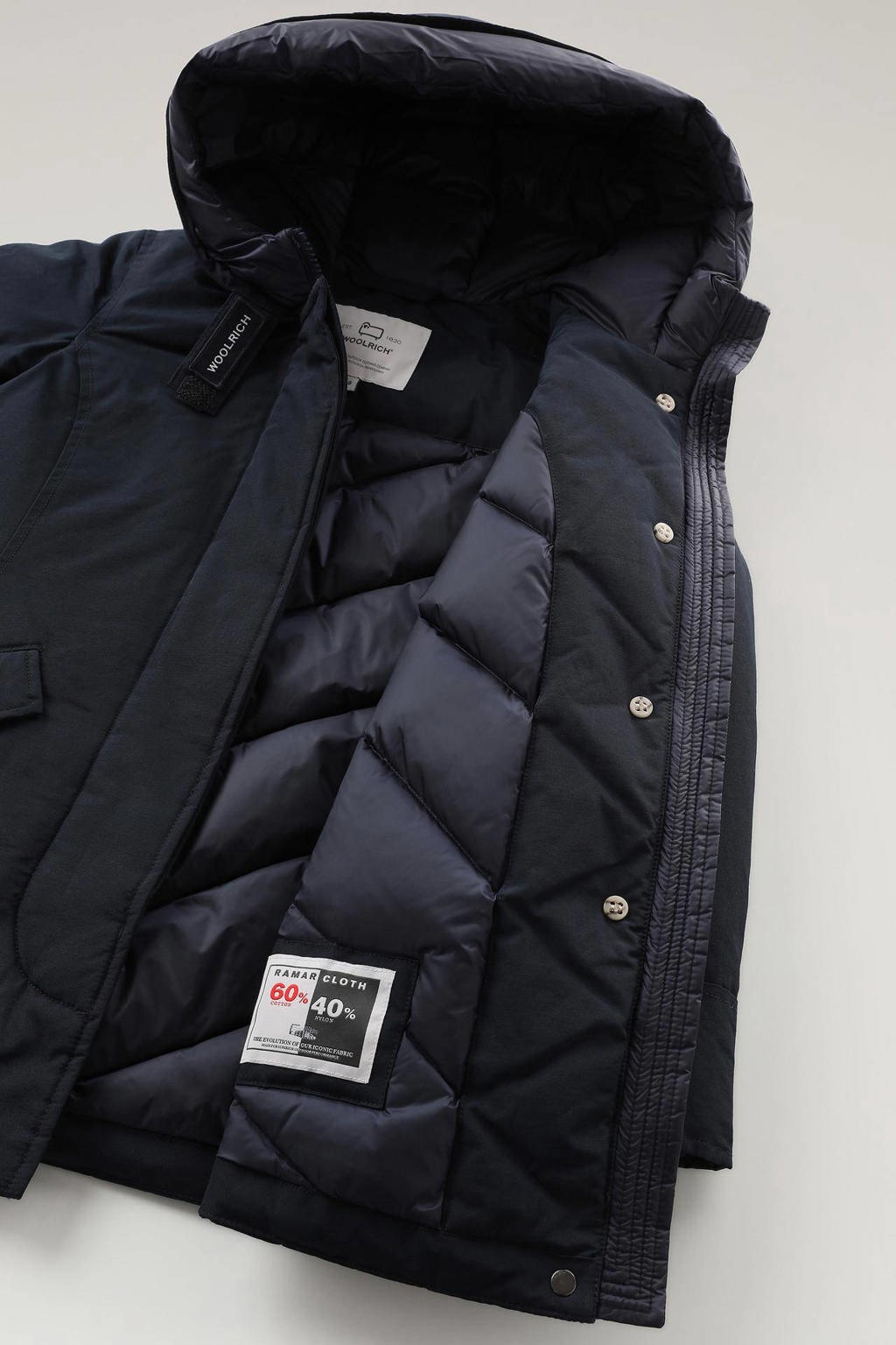 Woolrich gewatteerde winterjas ARCTIC donkerblauw