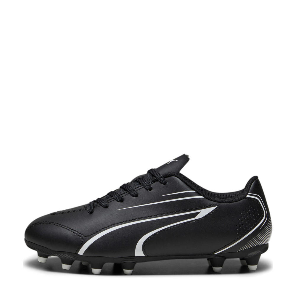 Zwarte jongens en meisjes Puma Vitoria junior voetbalschoenen van imitatieleer