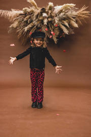 thumbnail: LOOXS little flared broek met hartjes rood/zwart