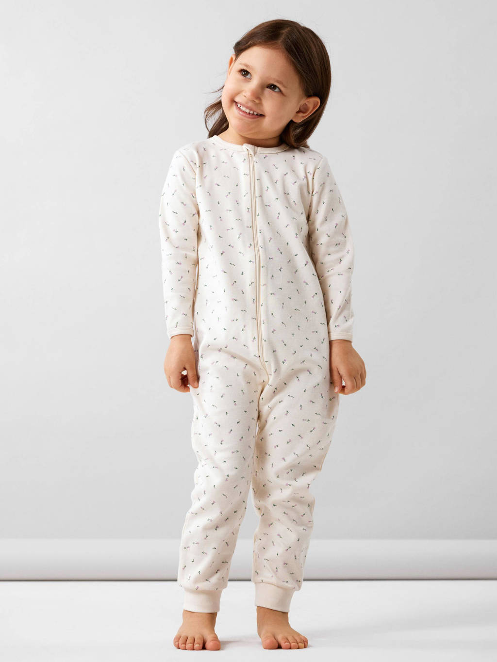 baby pyjama NBFNIGHTSUIT met all over print beige