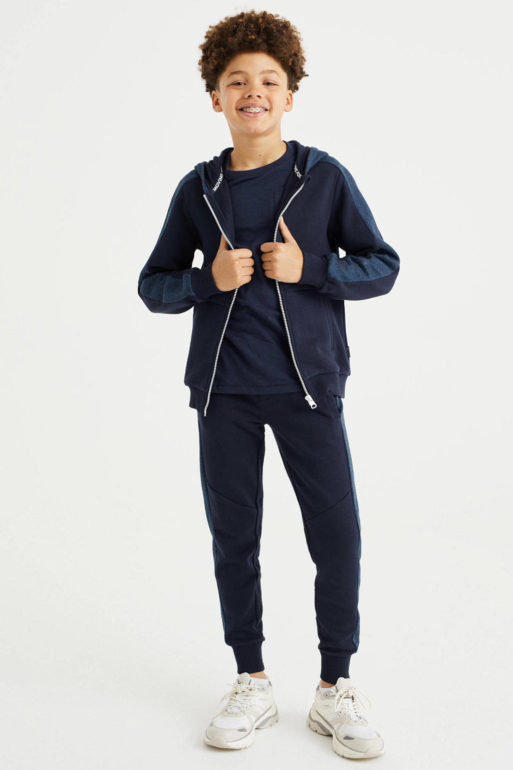 WE Fashion slim fit joggingbroek donkerblauw