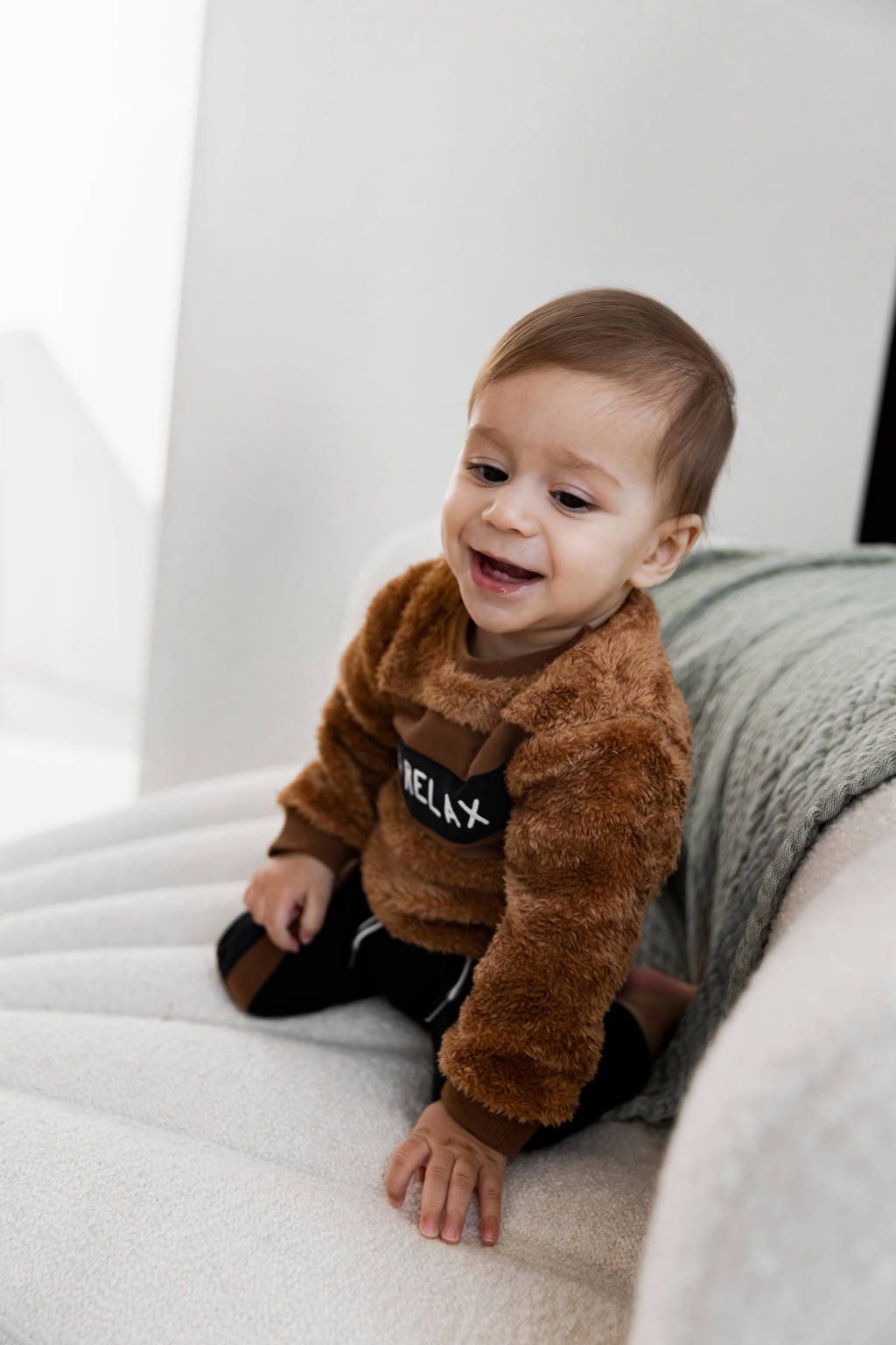 Zwarte best sale sweater baby