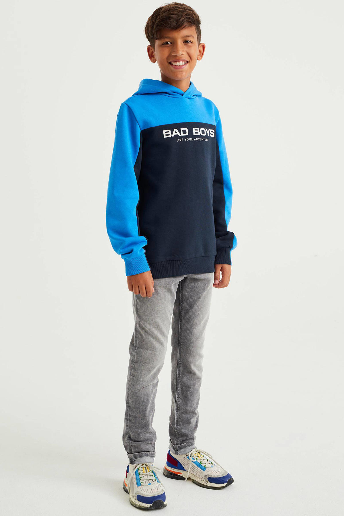 we-fashion-bad-boys-hoodie-blauw-donkerblauw-kleertjes