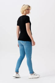 thumbnail: Zwarte dames Noppies ribgebreid zwangerschapsshirt Sanson van duurzaam stretchkatoen met korte mouwen en V-hals
