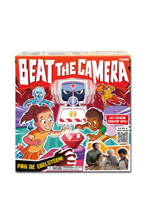 Tomy Games Beat the Camera