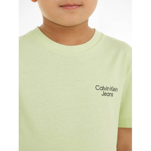 Calvin Klein T-shirt met logo mint Groen Jongens Katoen Ronde hals Logo 128