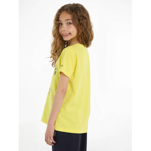 Tommy Hilfiger T-shirt TOMMY BAGELS met printopdruk citroengeel Meisjes Katoen Ronde hals 104