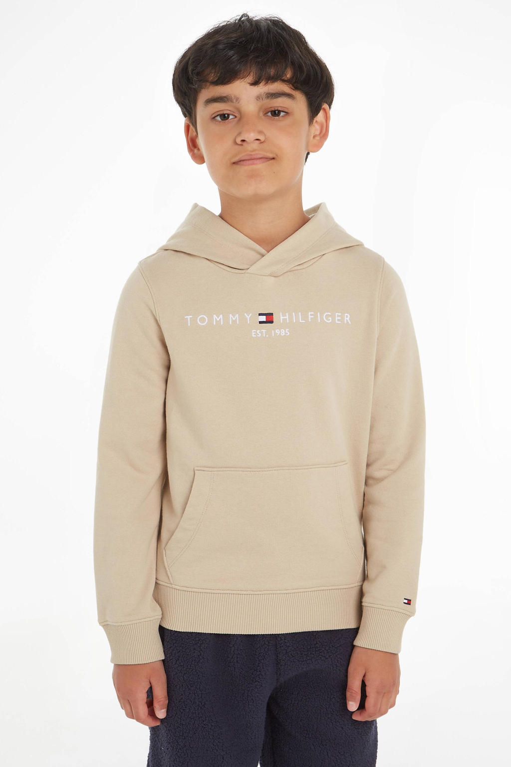 Ecru jongens en meisjes Tommy Hilfiger hoodie van sweat materiaal met tekst print, lange mouwen, capuchon, elastische inzet en elastische boord