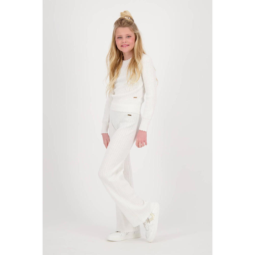 Witte meisjes Vingino flared broek Silkie van viscose met regular waist, knoopsluiting en effen