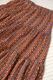 thumbnail: B.Nosy rok met all over print en volant brique/blauw