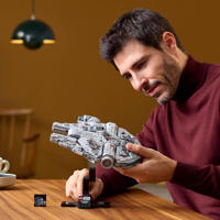 thumbnail: LEGO Star Wars Millennium Falcon Ruimteschip Bouwpakket voor Volwassenen 75375