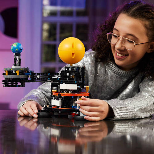 Lego Technic De aarde en de maan in beweging 42179 Bouwset