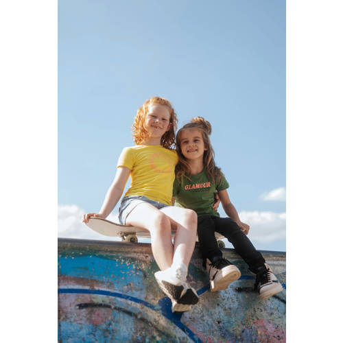 TYGO & vito T-shirt Jill met tekst en borduursels olijfgroen Meisjes Biologisch katoen Ronde hals 92