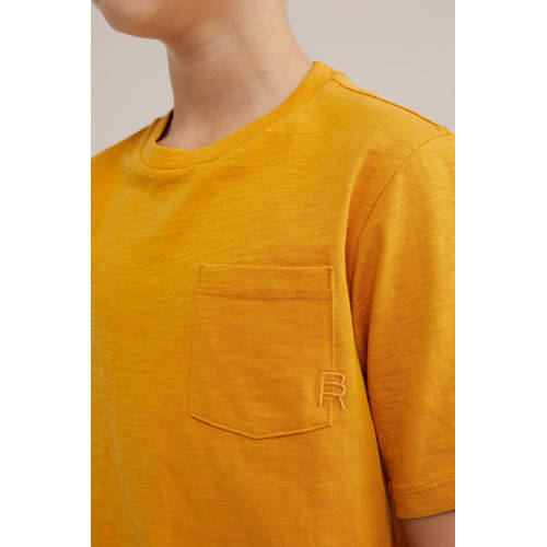 WE Fashion T-shirt geeloranje Jongens Biologisch katoen Ronde hals Effen 92