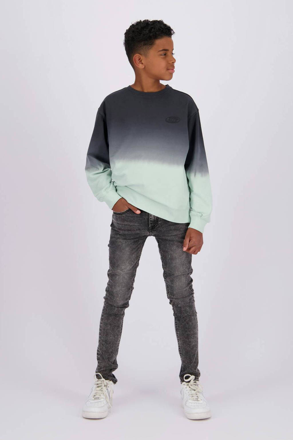 dip-dye sweater Niran pistachegroen/zwart