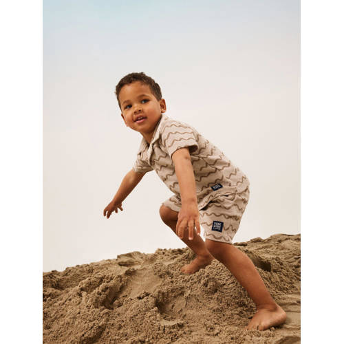 name it MINI badstof casual short NMMFELO met all over print lichtzand beige Korte broek 80