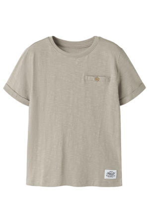 T-shirt NKMVINCENT grijszand