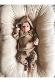 thumbnail: Camelkleurige jongens Babystyling baby trui van stretchkatoen met effen, lange mouwen en capuchon