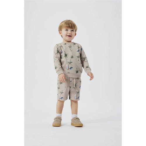 Name it MINI sweatshort NMMHERMOD met all over print beige blauw wit Korte broek 104