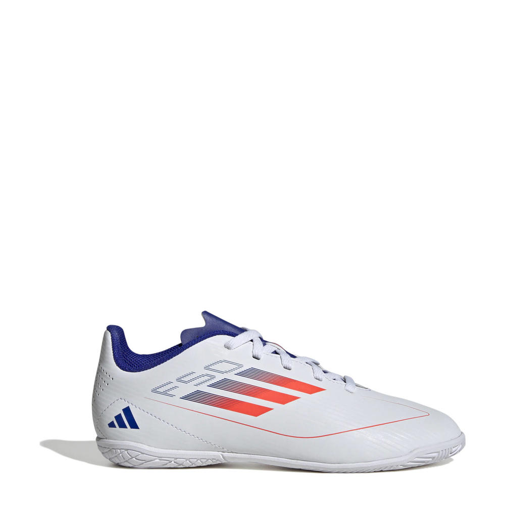 Wit, rood en blauwe jongens en meisjes adidas Performance F50 Club IN junior zaalvoetbalschoenen van imitatieleer met veters