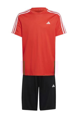 T-shirt + short rood/zwart