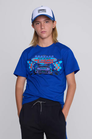 T-shirt Tristan met Race Car Be Heard Print