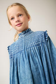 thumbnail: Medium blue denim meisjes Tumble 'n Dry jurk Termignon met lange mouwen, choker hals en knoopsluiting