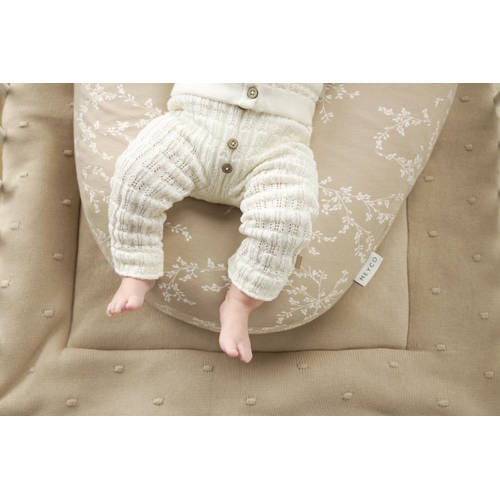 Meyco relaxhoes voor voedingskussen Branches sand Babynest