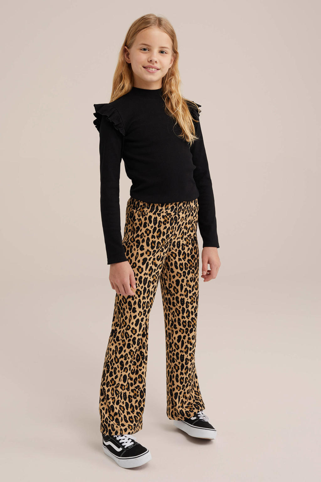 Zwarte meisjes WE Fashion straight fit broek van polyester met elastische tailleband en panterprint