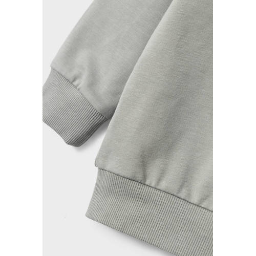 Name it MINI sweater NMMLAVA met backprint warmbruin Grijs Backprint 122 128