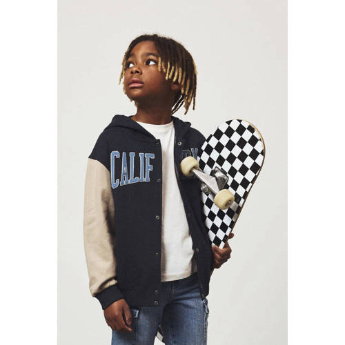 name it KIDS sweatvest NKMLEBASTIAN met tekst donkerblauw ecru Tekst 134 140