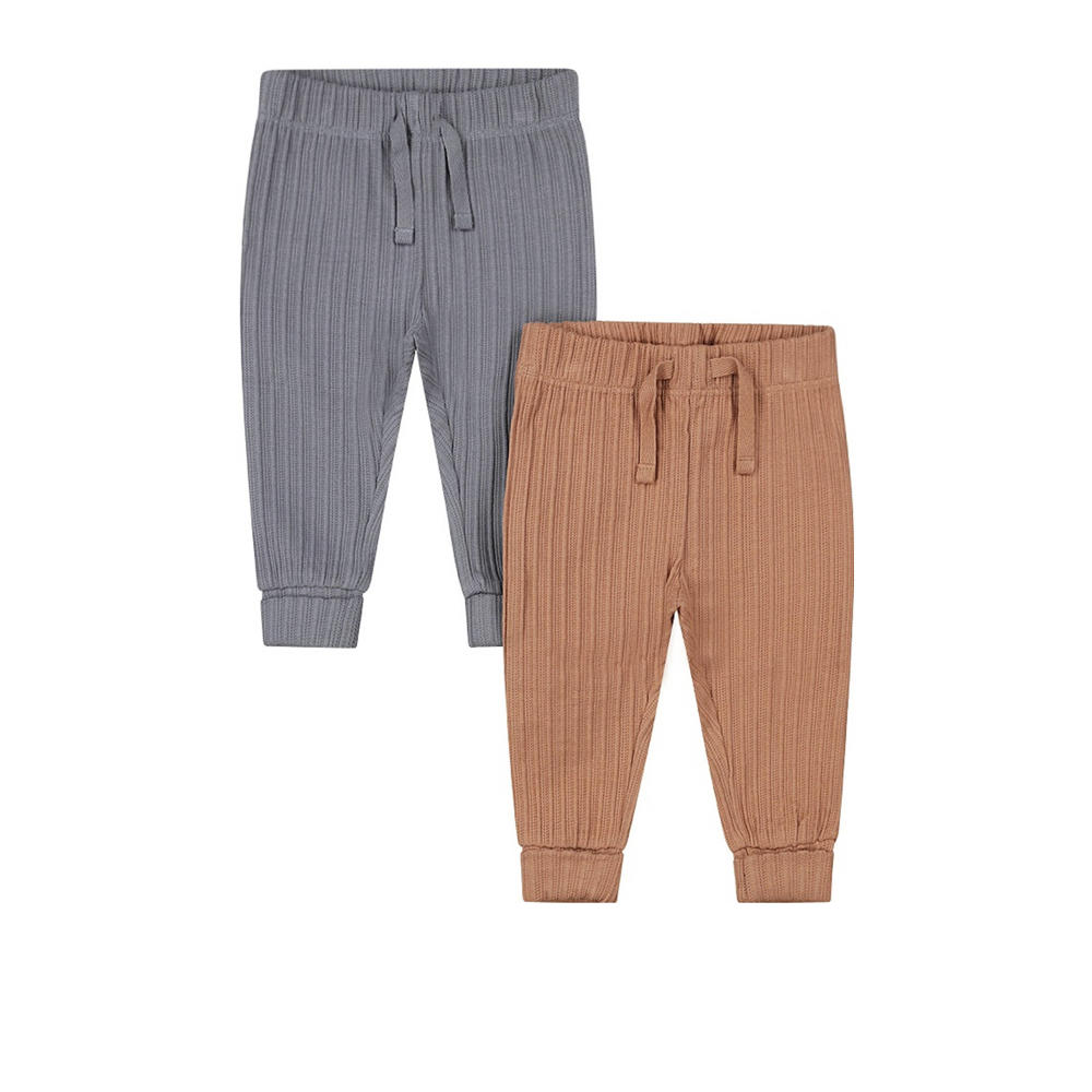 Set van 2 bruin en grijze jongens Dirkje babybroek van stretchkatoen met elastische tailleband met koord en effen